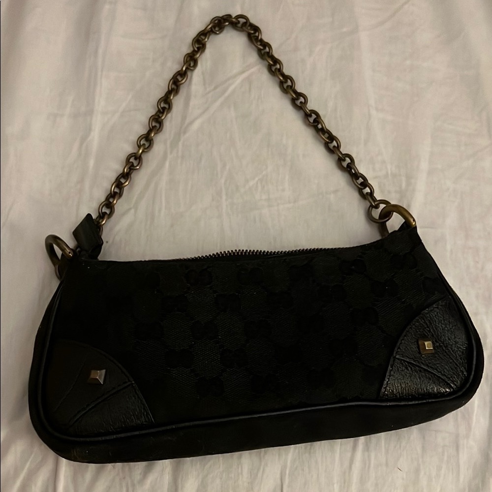 Gucci Nailhead Pochette (Black)
